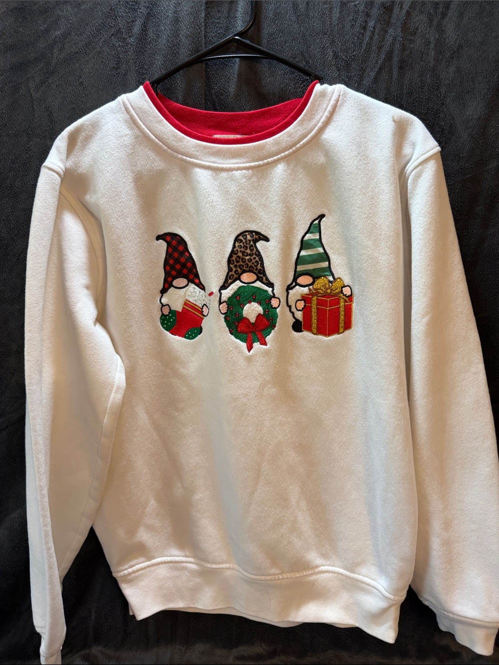 White Holiday Gnome Sweatshirt - Festive womens Pullover